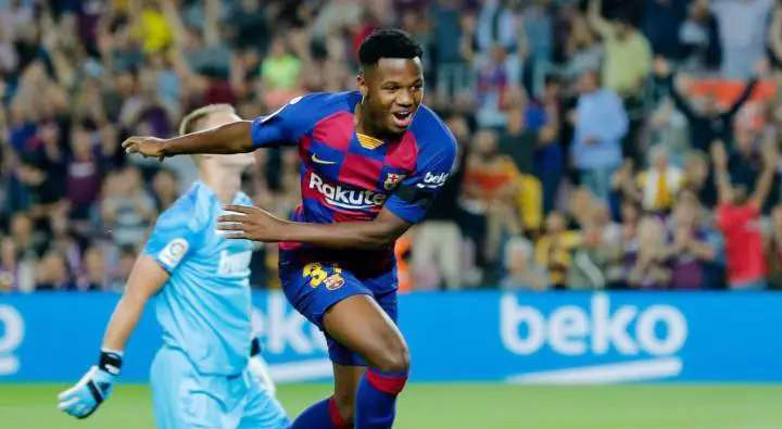  多特蒙德核心球员转会英超尘埃落定  